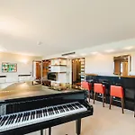 Pullman Berlin Schweizerhof - City Center, Zoo Und Kurfuerstendamm Hotel