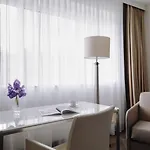 Pullman Berlin Schweizerhof - City Center, Zoo Und Kurfuerstendamm Hotel Berlino