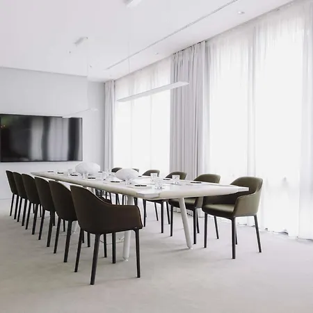 Pullman Schweizerhof 5* Βερολίνο