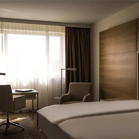 Pullman Schweizerhof - Center, Zoo Und Kurfuerstendamm Hotel