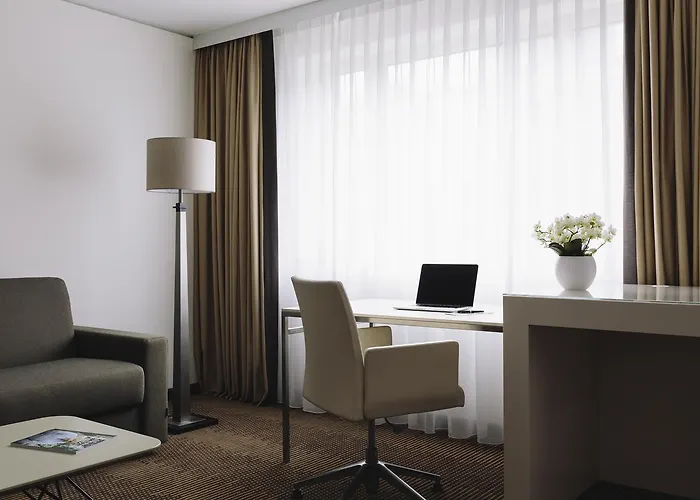 Pullman Berlin Schweizerhof - City Center, Zoo Und Kurfuerstendamm