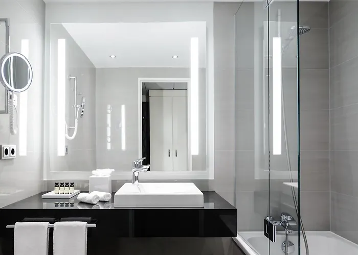 מלון Pullman Schweizerhof