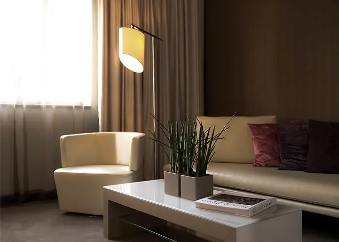 Hotell Pullman Berlin Schweizerhof - City Center, Zoo Und Kurfuerstendamm 5*