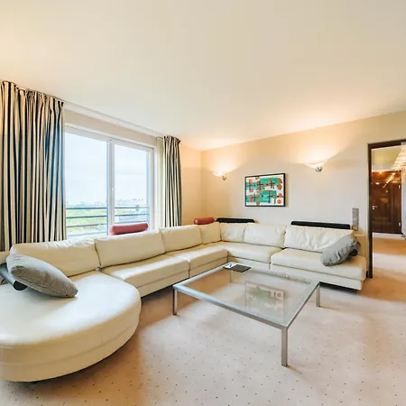 Hotell Pullman Schweizerhof 5*