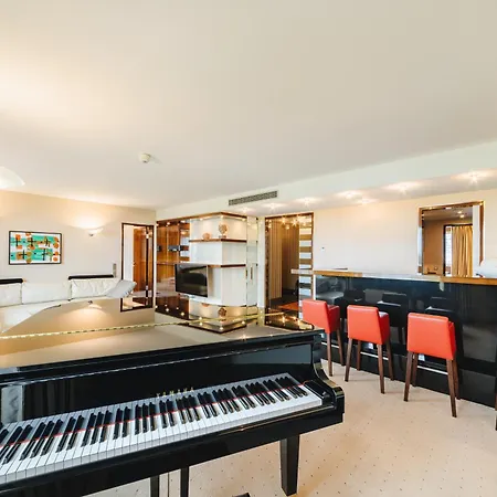 Pullman Schweizerhof Hotell