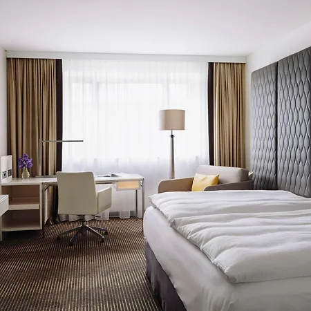 Hotell Pullman Schweizerhof Berlin
