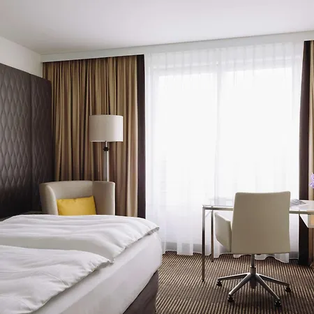 Hotell Pullman Schweizerhof
