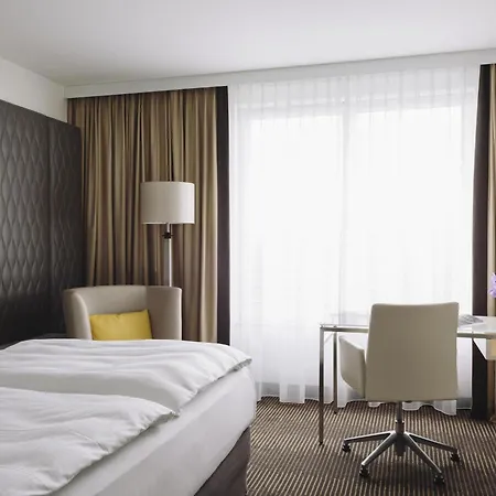 Pullman Schweizerhof 5* Berlino