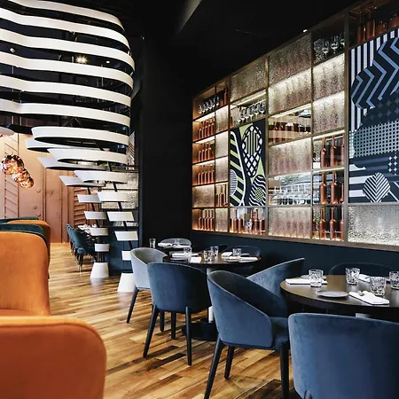 Pullman Schweizerhof Hotel