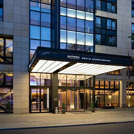 Pullman Schweizerhof Hotell 5*