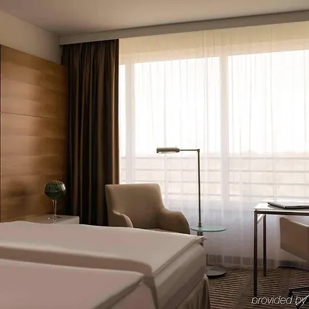 Pullman Schweizerhof 5* Berlin