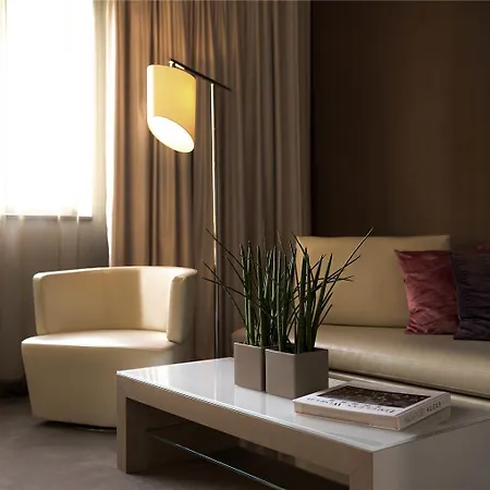 Hotel Pullman Schweizerhof - Center, Zoo Und Kurfuerstendamm 5*