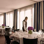 Pullman Berlin Schweizerhof - City Center, Zoo Und Kurfuerstendamm