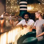 Szálloda Pullman Berlin Schweizerhof - City Center, Zoo Und Kurfuerstendamm Berlin