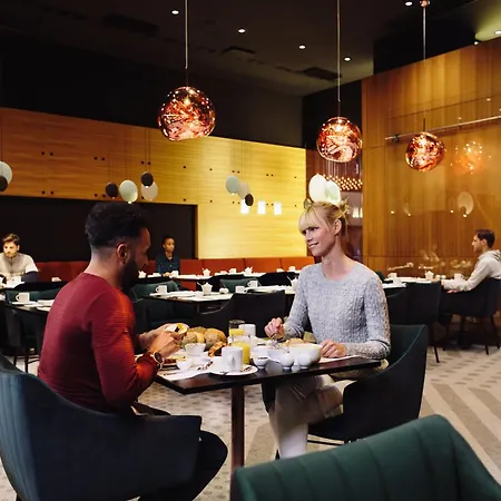 מלון Pullman Schweizerhof ברלין